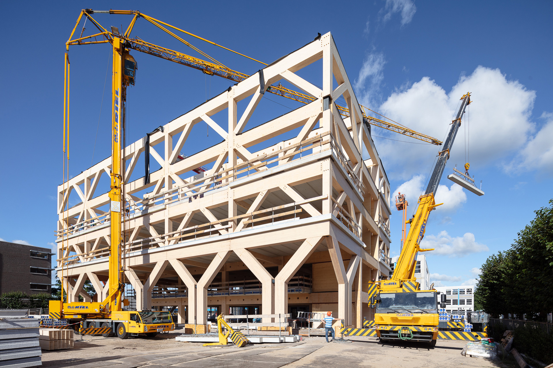 SP2021-Architectuurfotografie-Koning-Willem-1-College-Bouwen-met-Hout-18